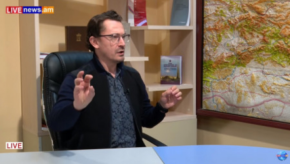 Եթե ժողովուրդը չի ուզում հողերը հանձնել, ուրեմն պետք է Նիկոլ Փաշինյանին հեռացնի. Մենուա Հարությունյան (տեսանյութ)